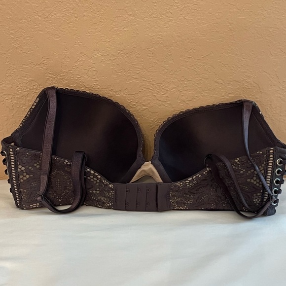 Victoria's Secret Very Sexy Push Up Lace Bra Gray & Rose Beige Underlay 34D SEXY - Picture 4 of 8